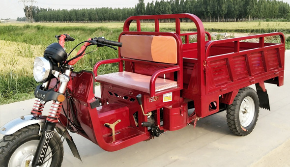 農用三輪車